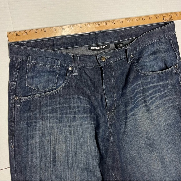 Rocawear Men's Denim Jean Shorts Baggy Long Relaxed Hip Hop Streetwear Sz 40 - Picture 7 of 9